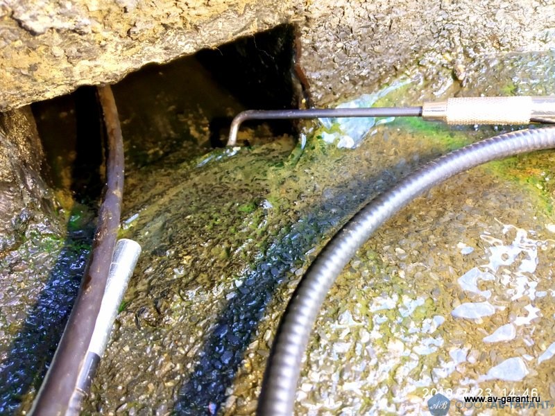 Дефект гидроизоляции - место затекания воды